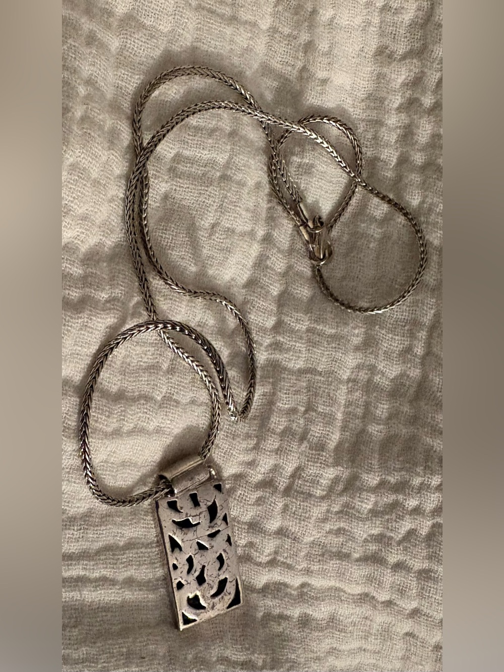 Intricate Silver Filigree Pendant Necklace - Women